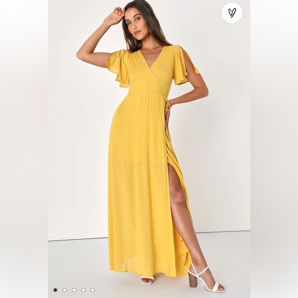 Lulus Dresses & Skirts - Lulu’s Much Obliged Dress